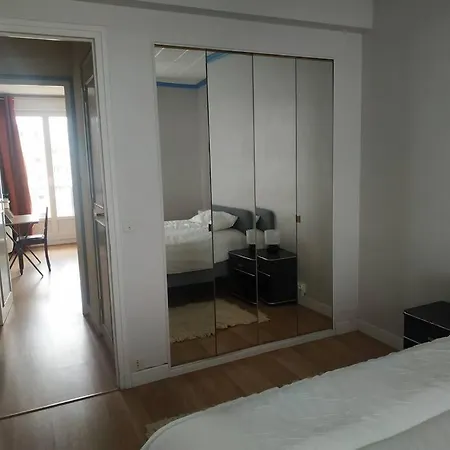 Apartment Appt 2 Ch Vue A 5' De La Gare De